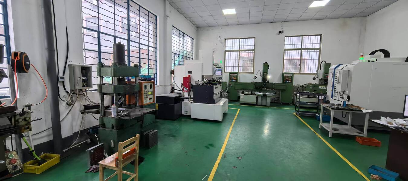 Guangzhou Haina High-Tech Co., Ltd. প্রস্তুতকারকের উৎপাদন লাইন