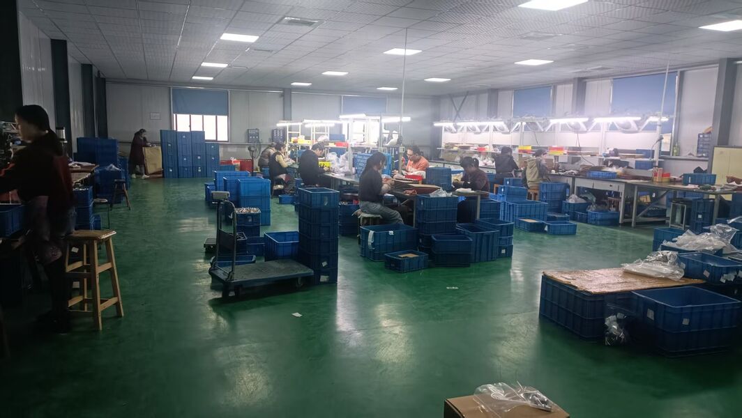 Guangzhou Haina High-Tech Co., Ltd. প্রস্তুতকারকের উৎপাদন লাইন